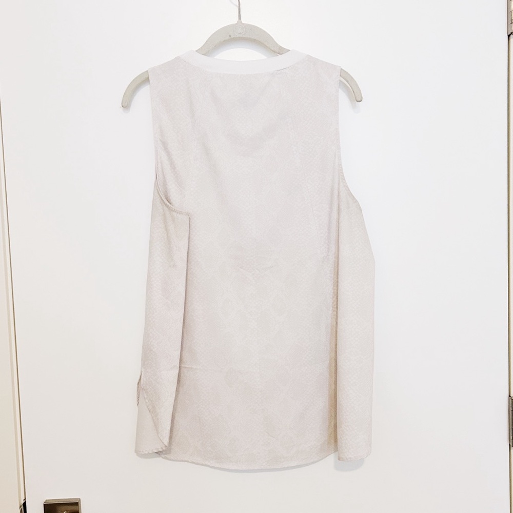 Athleta Zephyr Tank - Picture 4 of 7